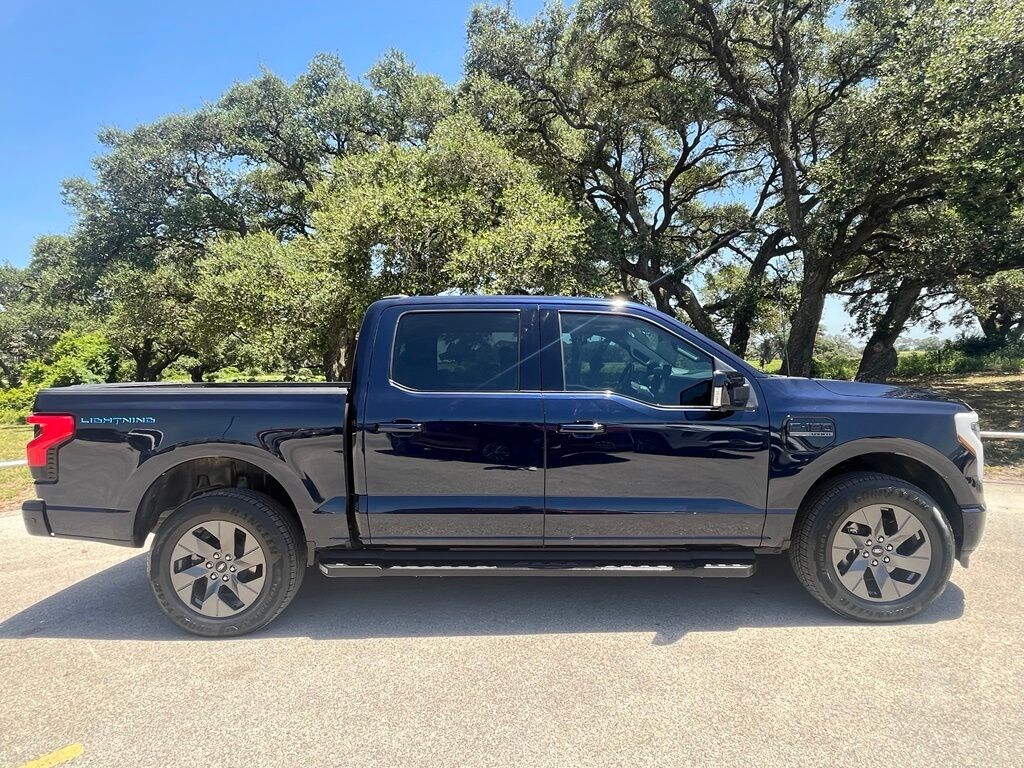 Used 2023 Ford F-150 Lightning Lariat Truck SuperCrew Cab