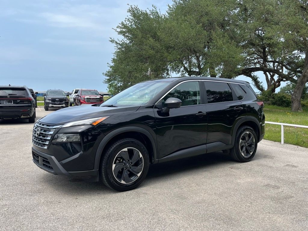 Used 2025 Nissan Rogue SV SUV