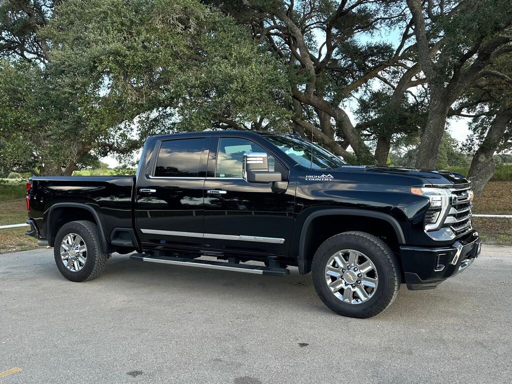 Used 2026 Chevrolet Silverado 2500 HD High Country Z71 Off Road Truck Crew Cab