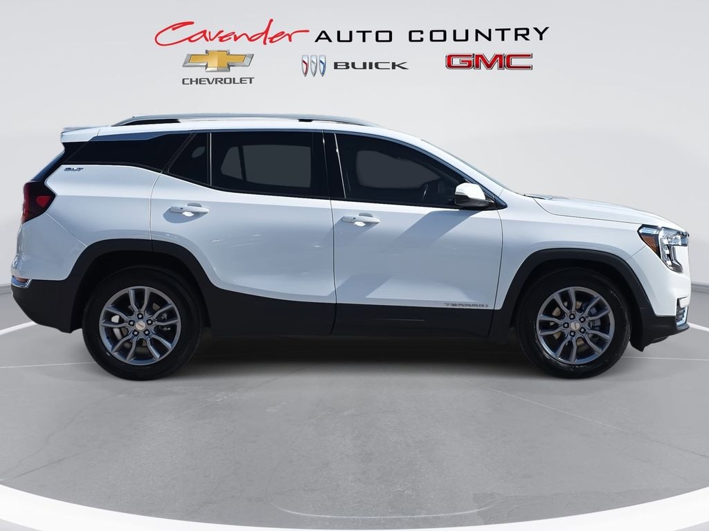 Used 2022 GMC Terrain SLT SUV