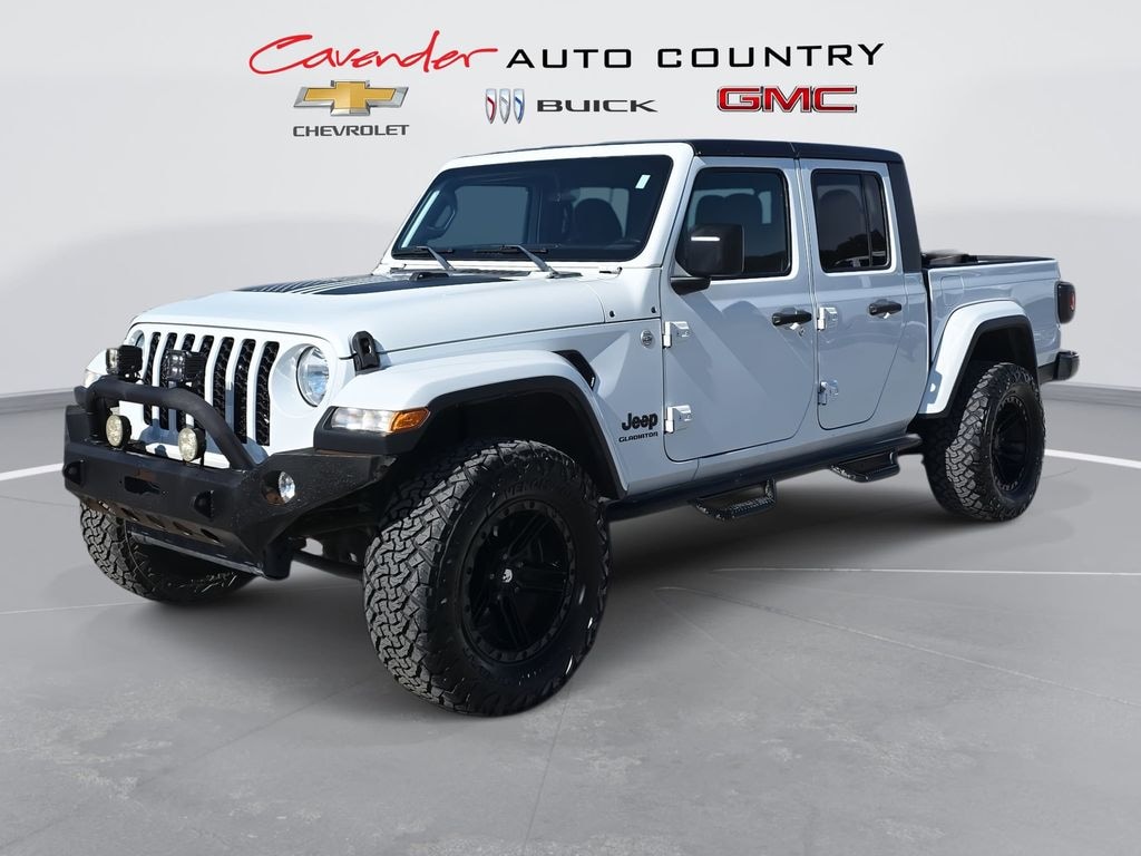 Used 2020 Jeep Gladiator Sport S Truck Crew Cab