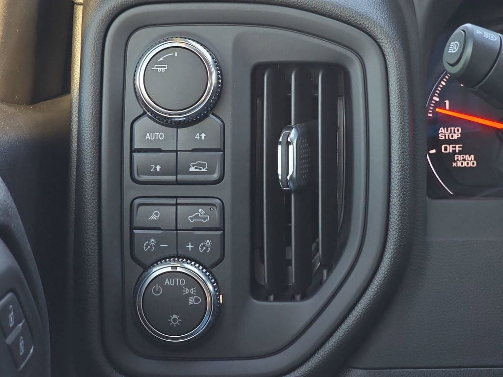 2025 GMC Sierra 1500 Pro - Photo 23