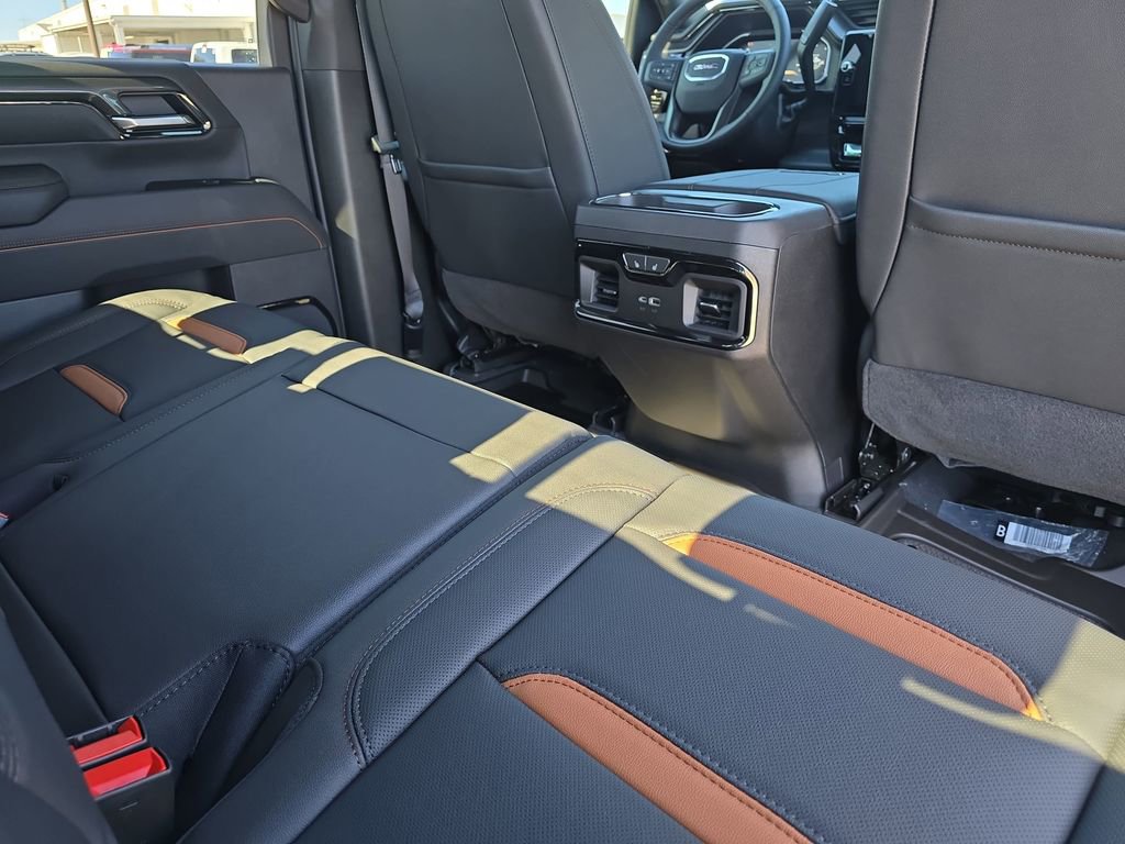 2026 GMC Sierra 2500HD AT4 - Photo 11