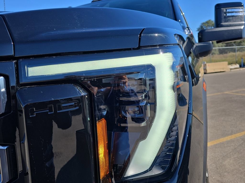 2026 GMC Sierra 2500HD AT4 - Photo 31