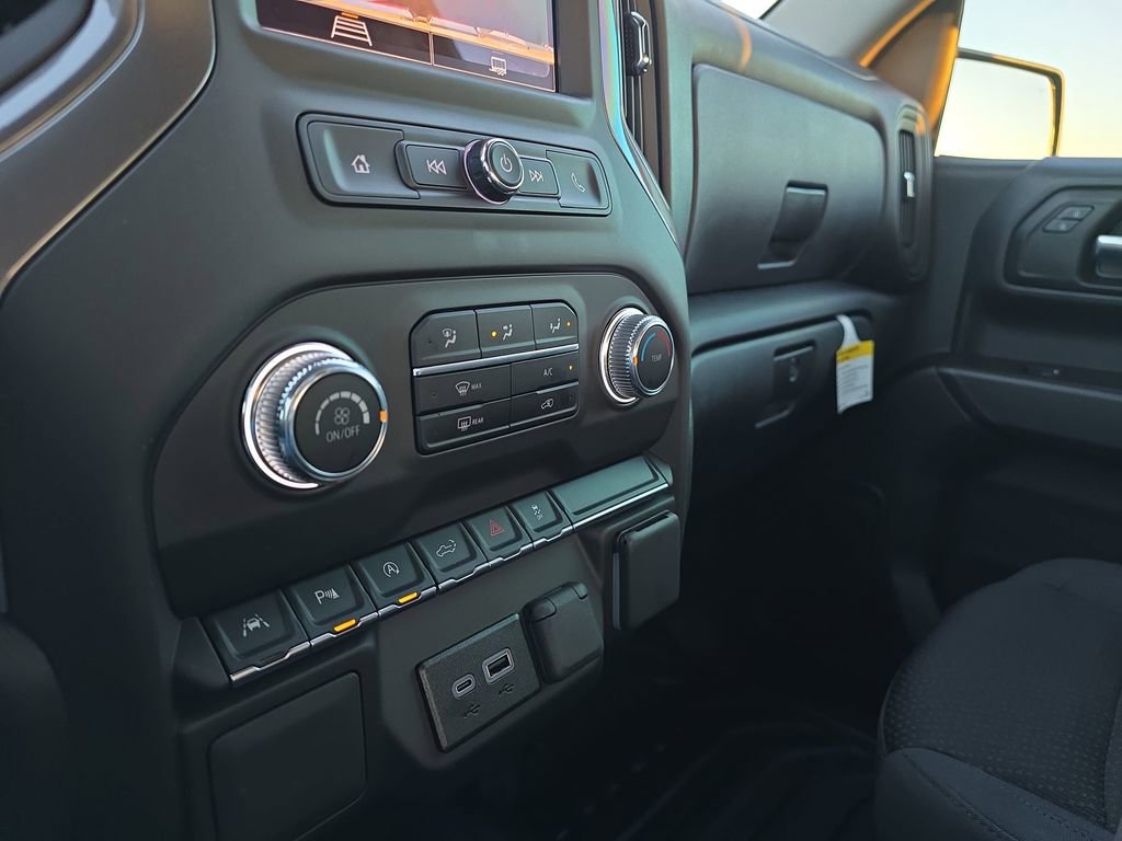 2025 GMC Sierra 1500 Pro - Photo 21
