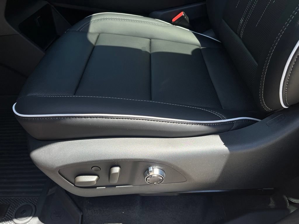 2026 Buick Enclave Avenir - Photo 26