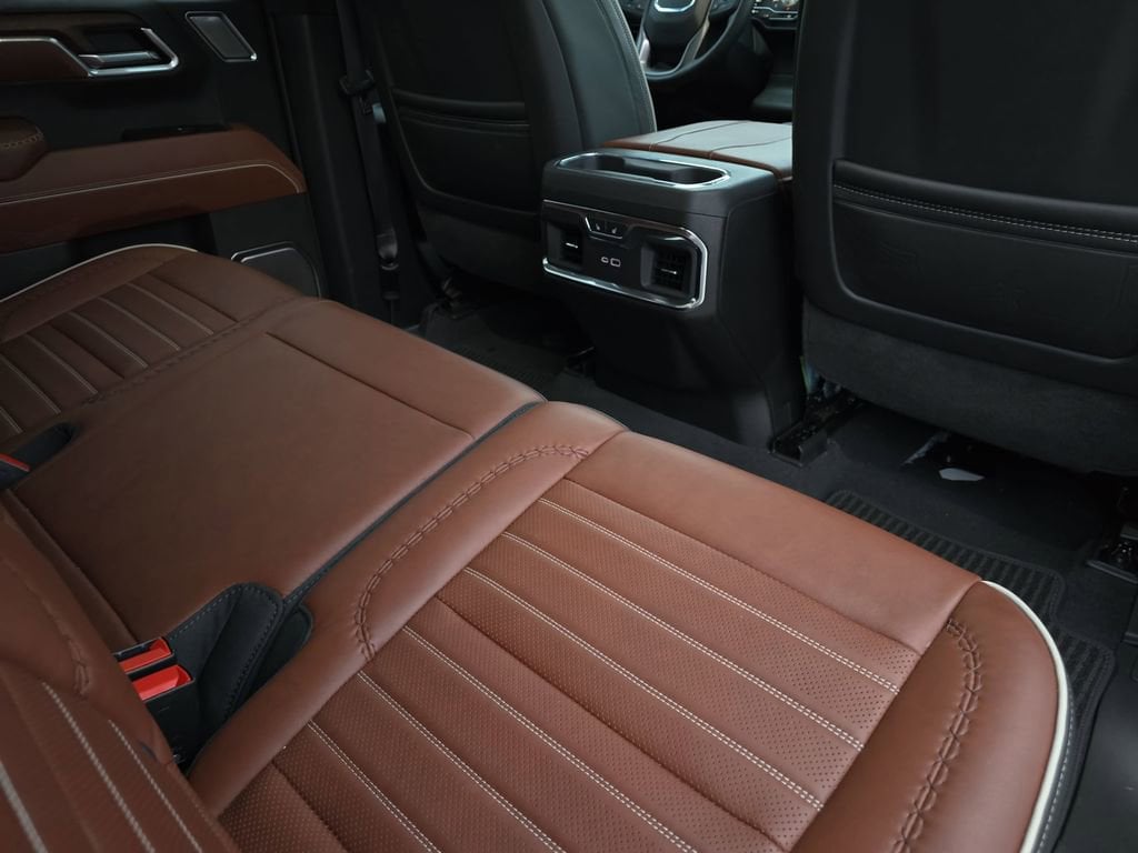 2025 GMC Sierra 1500 Denali Ultimate - Photo 11