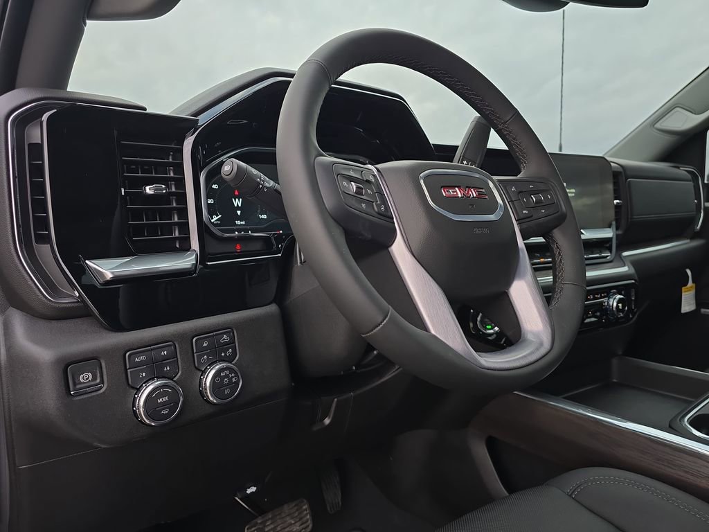 2025 GMC Sierra 2500HD SLT - Photo 14