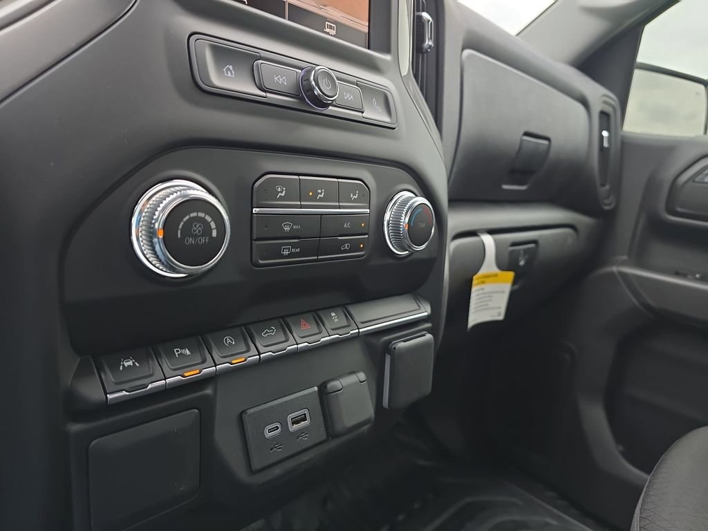 2025 GMC Sierra 1500 Pro - Photo 18