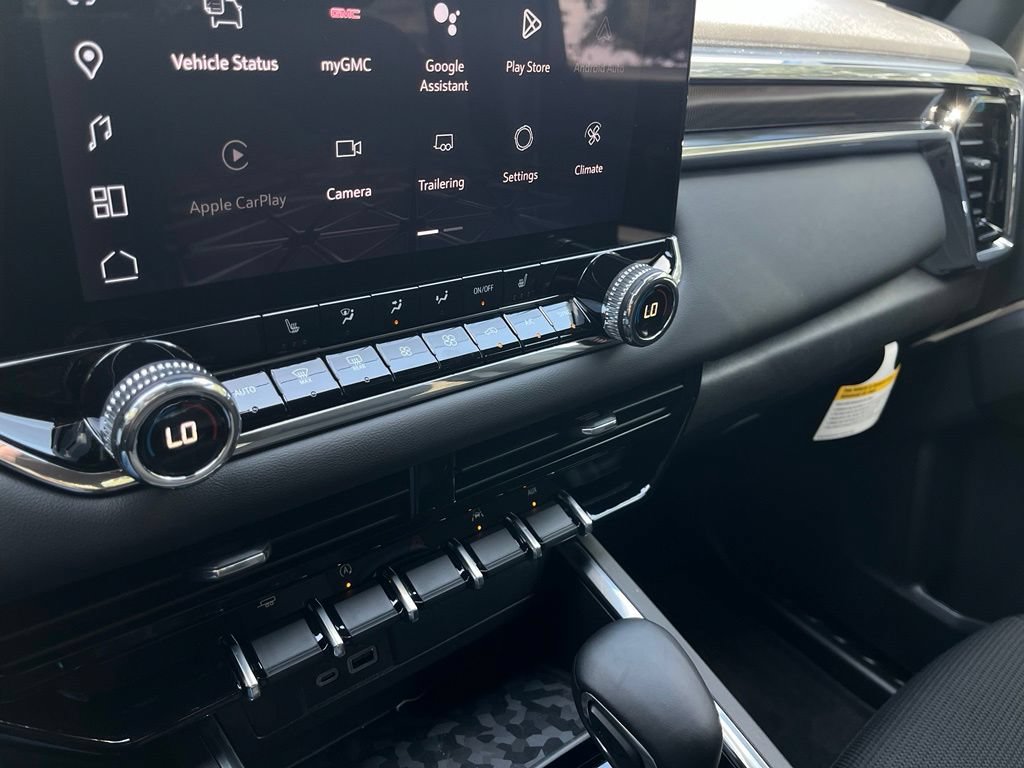 2026 GMC Canyon Elevation - Photo 21