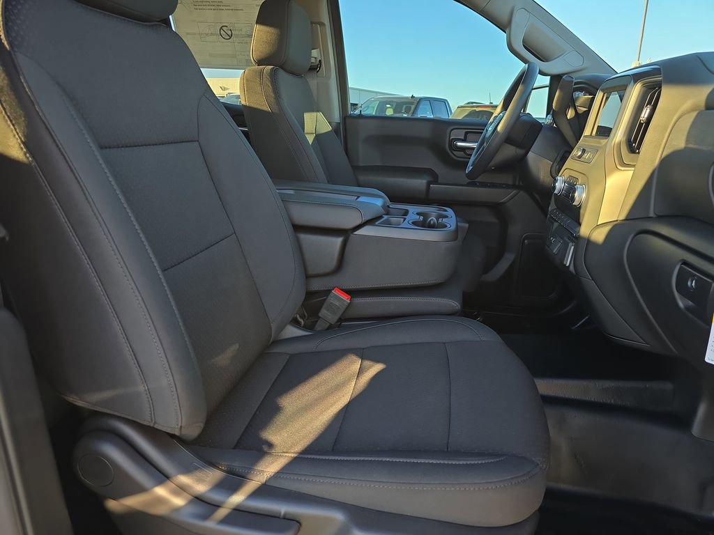 2025 GMC Sierra 1500 Pro - Photo 10