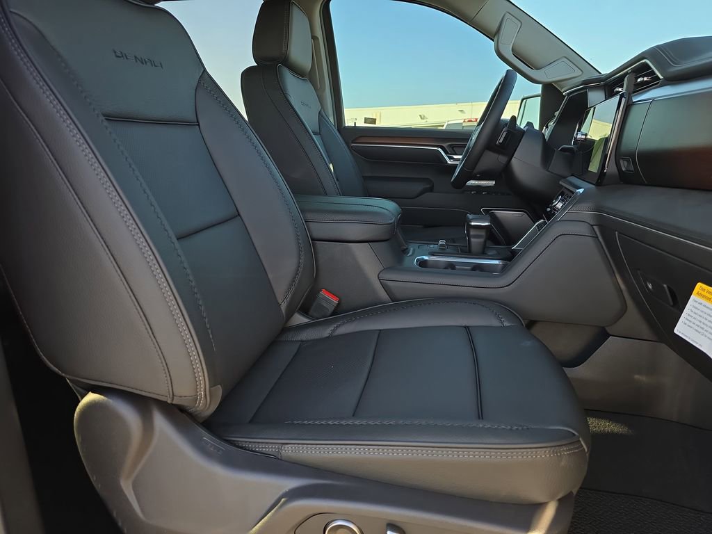 2026 GMC Sierra 1500 Denali - Photo 10