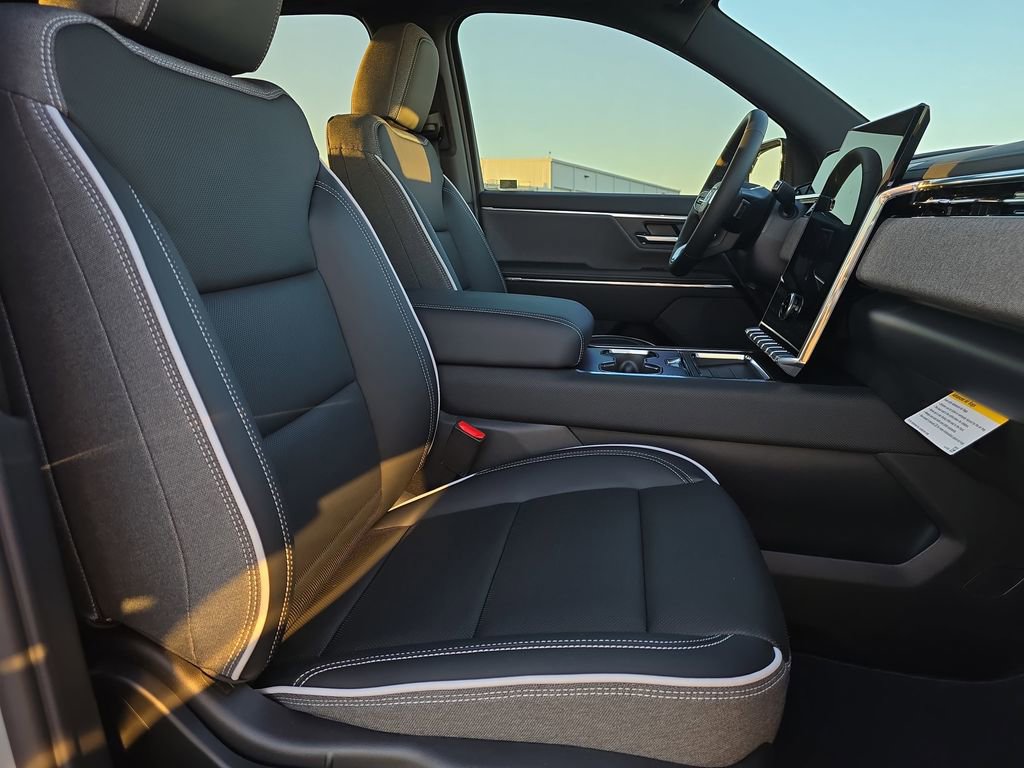2026 GMC Sierra EV Elevation - Photo 10