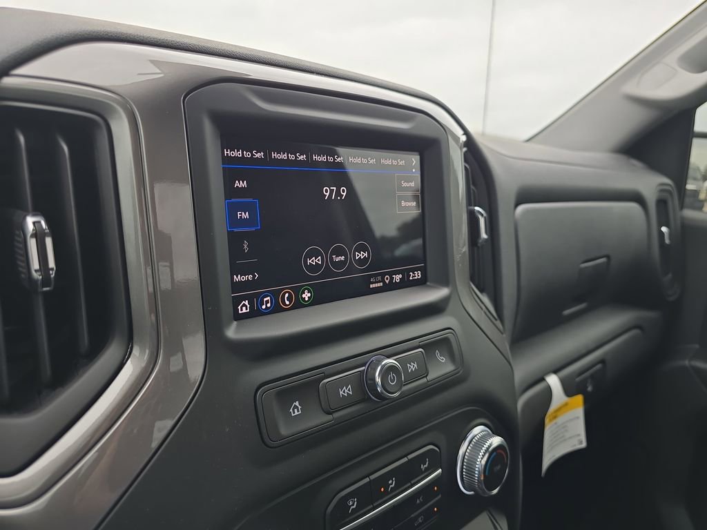 2025 GMC Sierra 1500 Pro - Photo 15