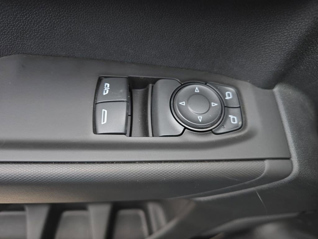 2025 GMC Sierra 1500 Pro - Photo 22