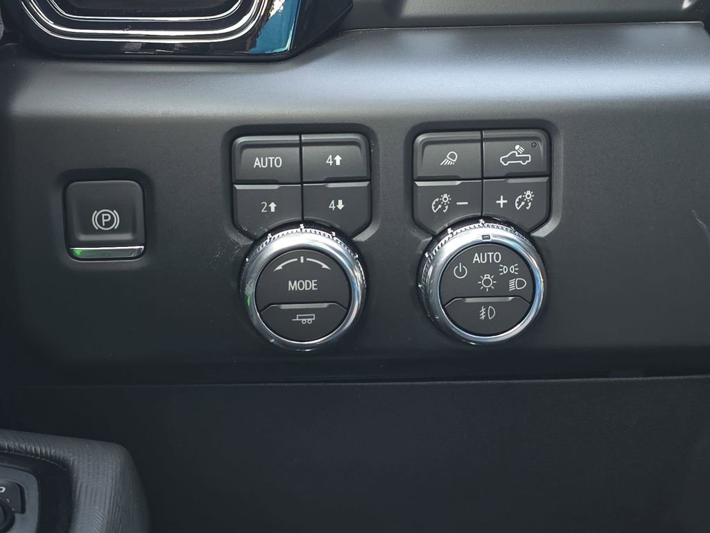 2026 GMC Sierra 1500 AT4X - Photo 24