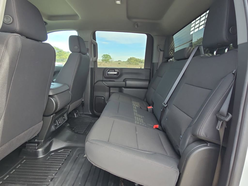 2025 GMC Sierra 3500 Chassis Cab Pro - Photo 14