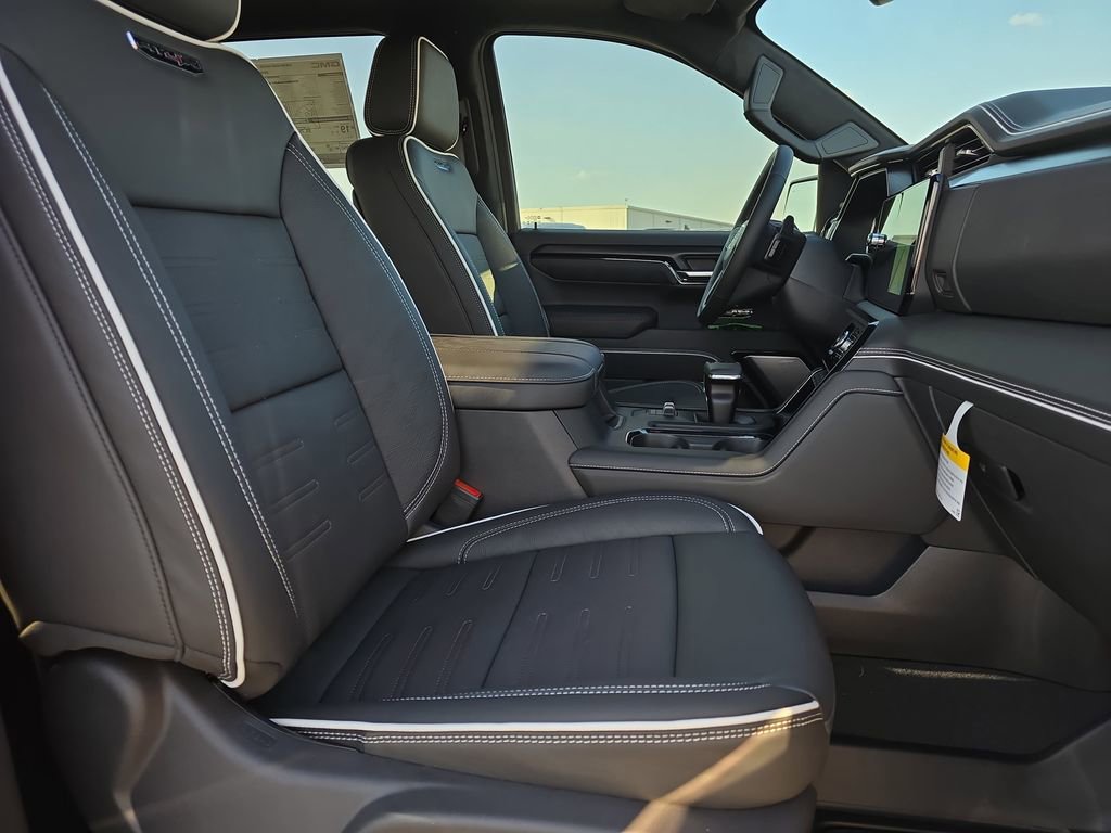 2026 GMC Sierra 1500 AT4X - Photo 10