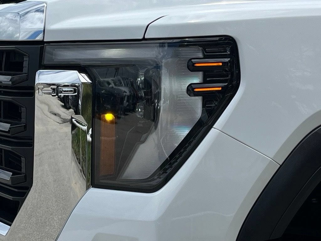 2026 GMC Sierra 2500HD Pro - Photo 25