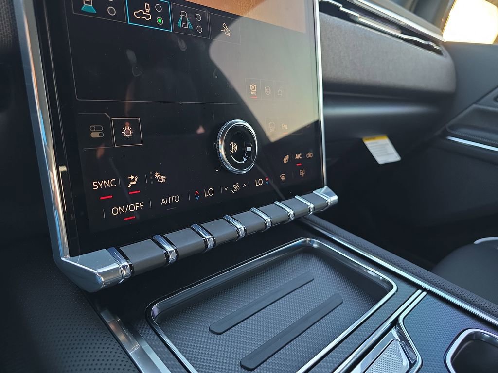 2026 GMC Sierra EV Elevation - Photo 22