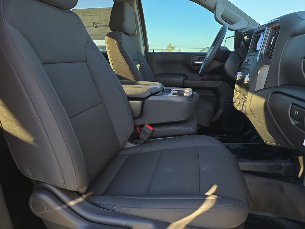 2025 GMC Sierra 1500 Pro - Photo 10