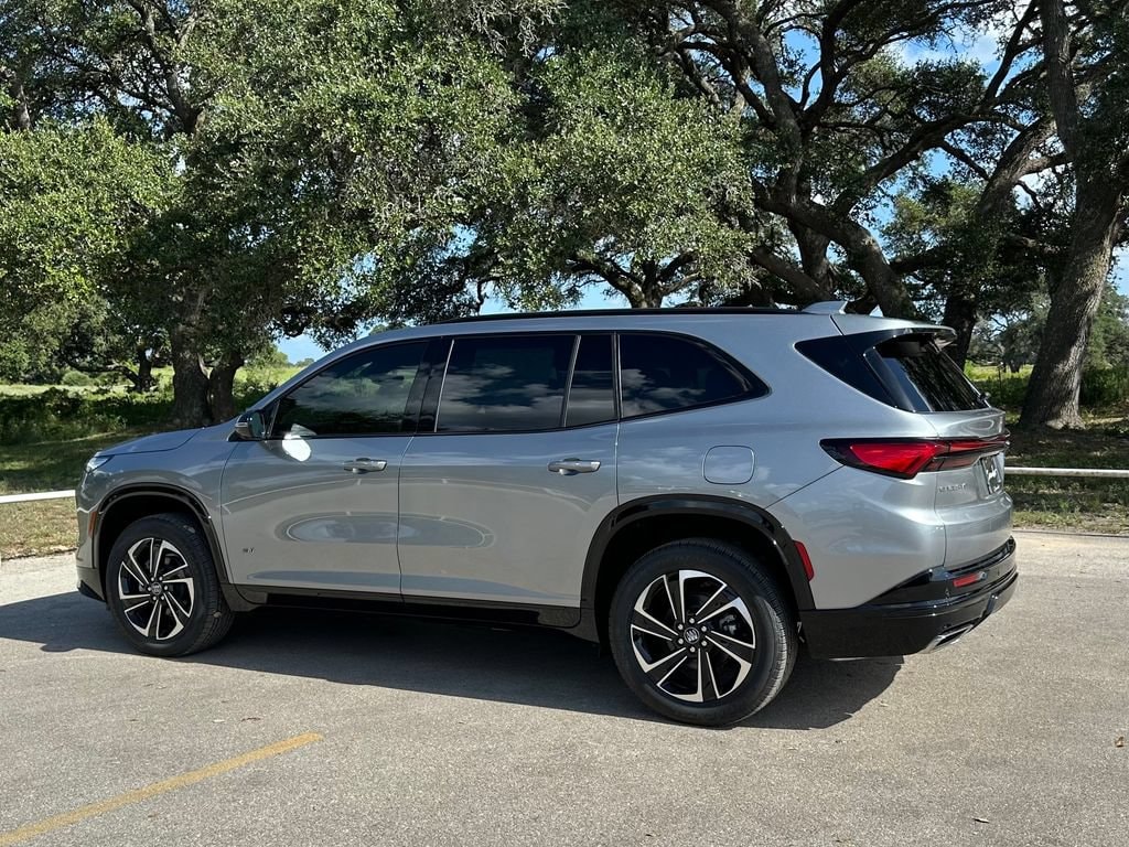 2026 Buick Enclave Sport Touring - Photo 7