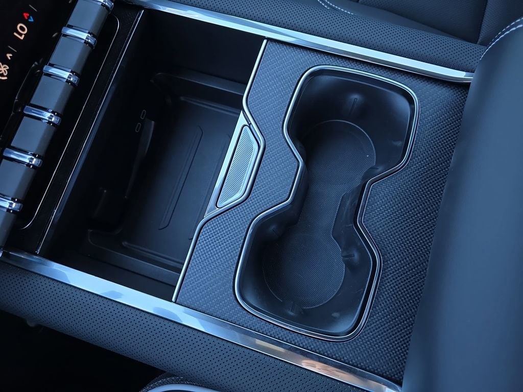 2026 GMC Sierra EV Elevation - Photo 23