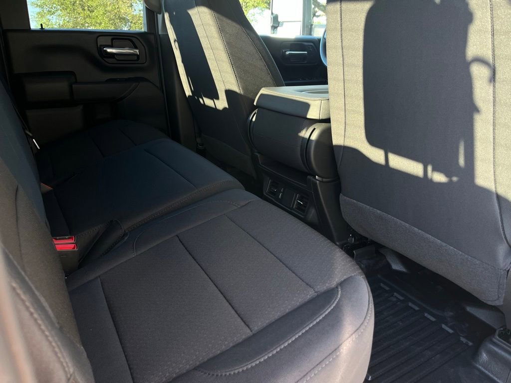 2026 GMC Sierra 2500HD Pro - Photo 10