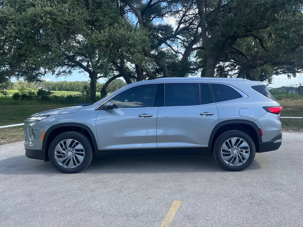 2026 Buick Enclave Preferred - Photo 8