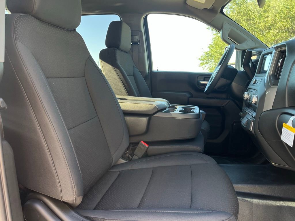 2026 GMC Sierra 2500HD Pro - Photo 9