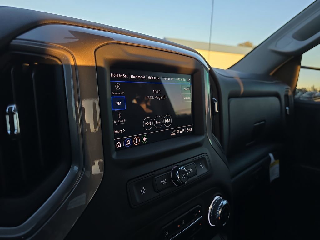 2025 GMC Sierra 1500 Pro - Photo 18