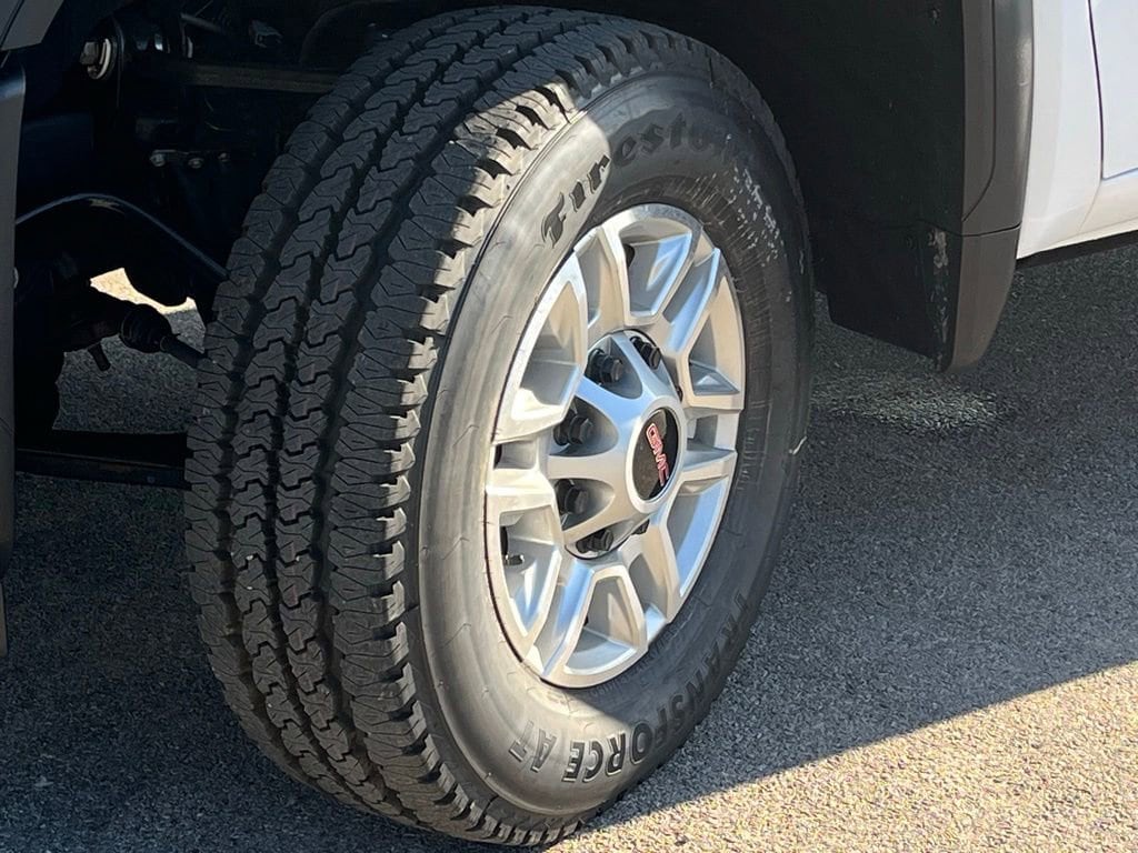 2026 GMC Sierra 2500HD Pro - Photo 27