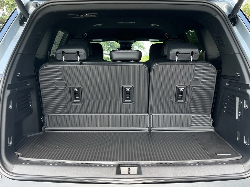 2026 Buick Enclave Preferred - Photo 13