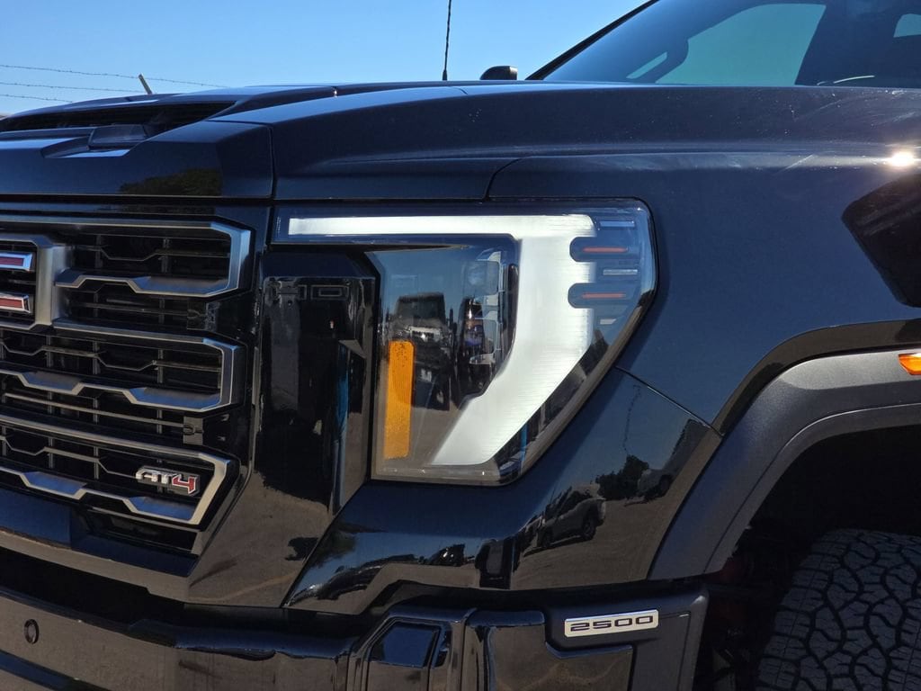 2026 GMC Sierra 2500HD AT4 - Photo 29