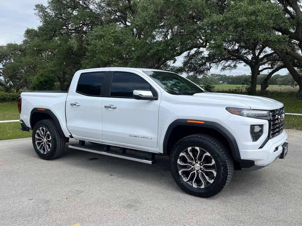 New 2026 GMC Canyon Denali Truck