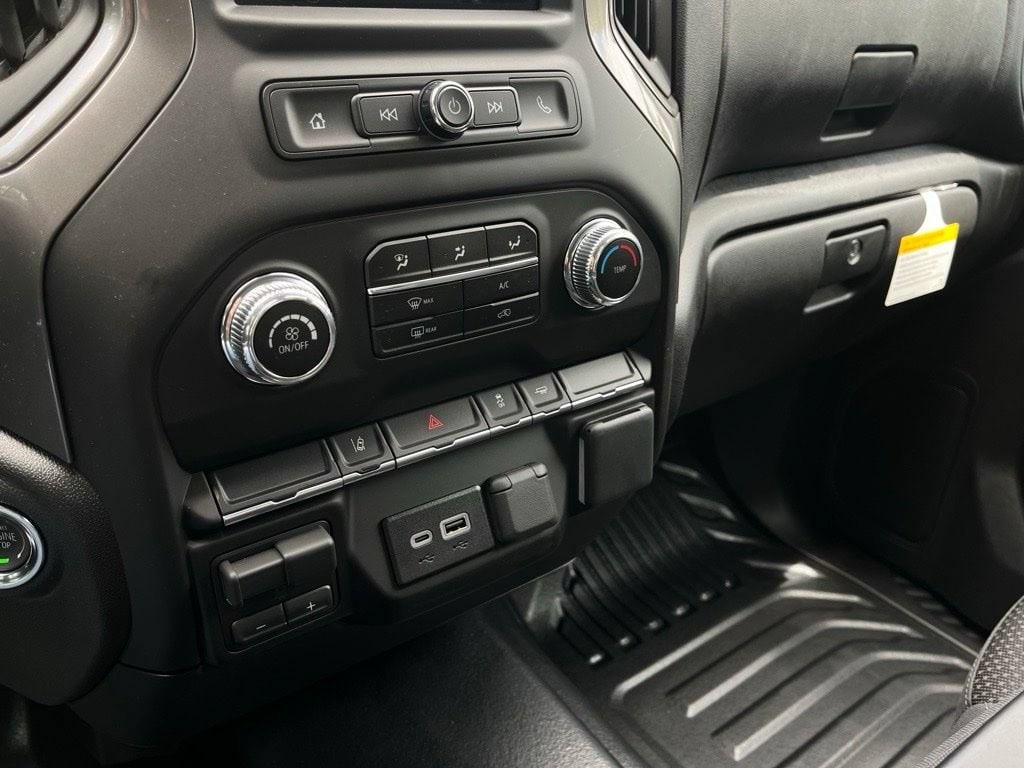 2026 GMC Sierra 2500HD Pro - Photo 19