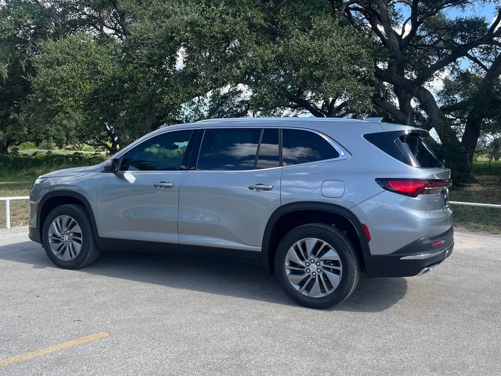2026 Buick Enclave Preferred - Photo 7