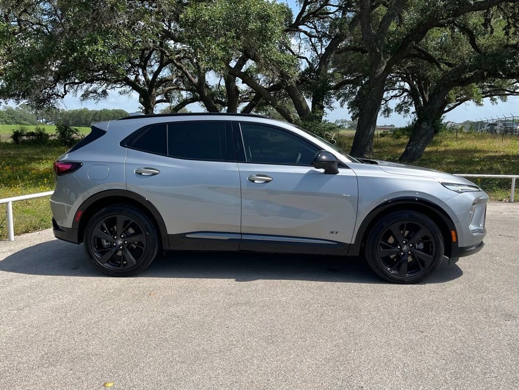 New 2025 Buick Envision Sport Touring SUV
