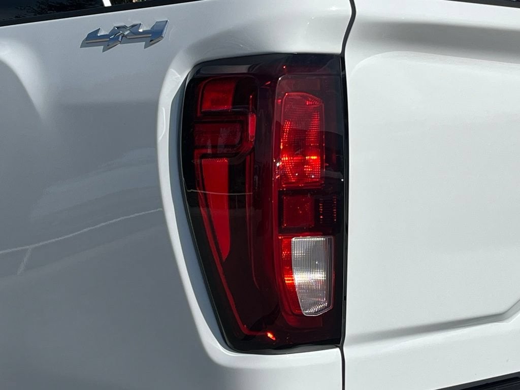 2026 GMC Sierra 2500HD Pro - Photo 25