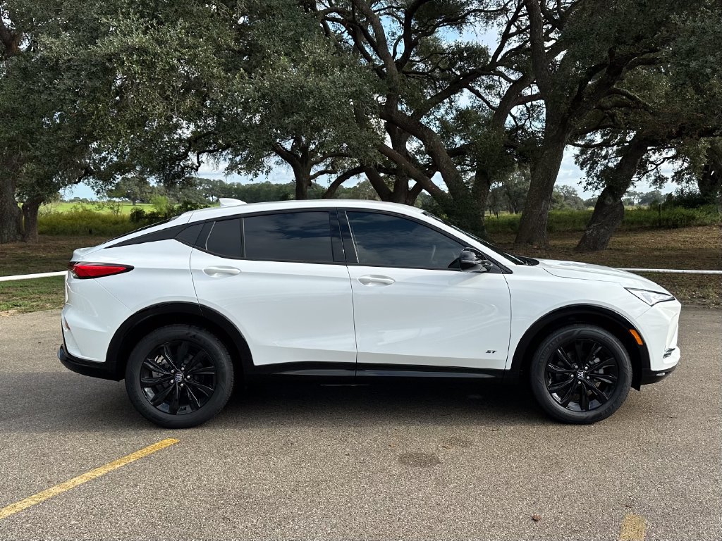 New 2026 Buick Envista Sport Touring SUV