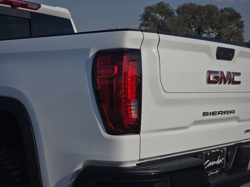 2026 GMC Sierra 1500 AT4X - Photo 31