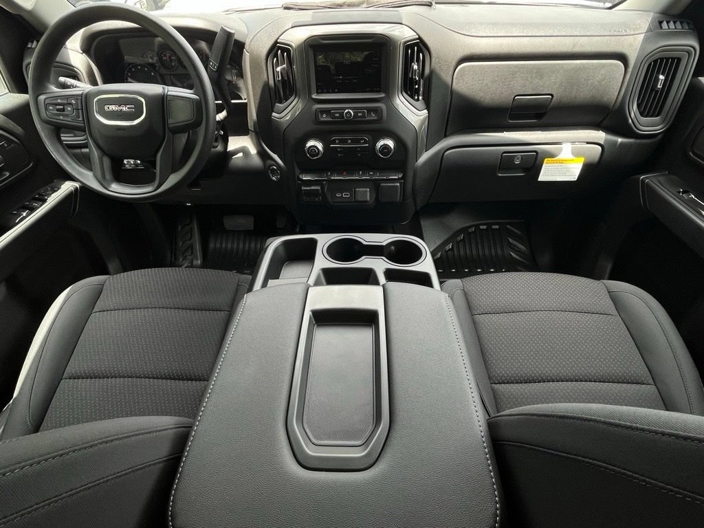 2026 GMC Sierra 2500HD Pro - Photo 9
