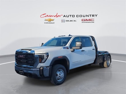 2025 GMC Sierra 3500 HD Chassis Cab Pro Truck