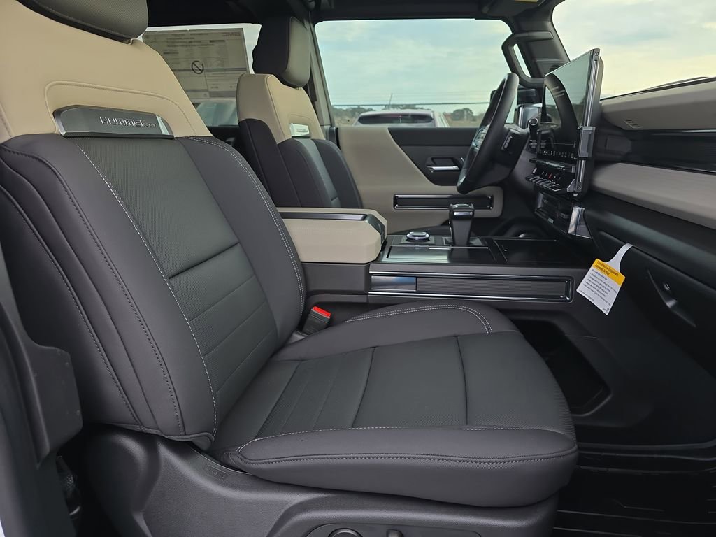 2026 GMC HUMMER EV 2X - Photo 10