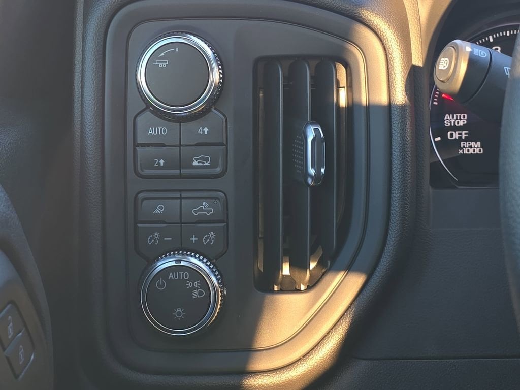 2025 GMC Sierra 1500 Pro - Photo 23