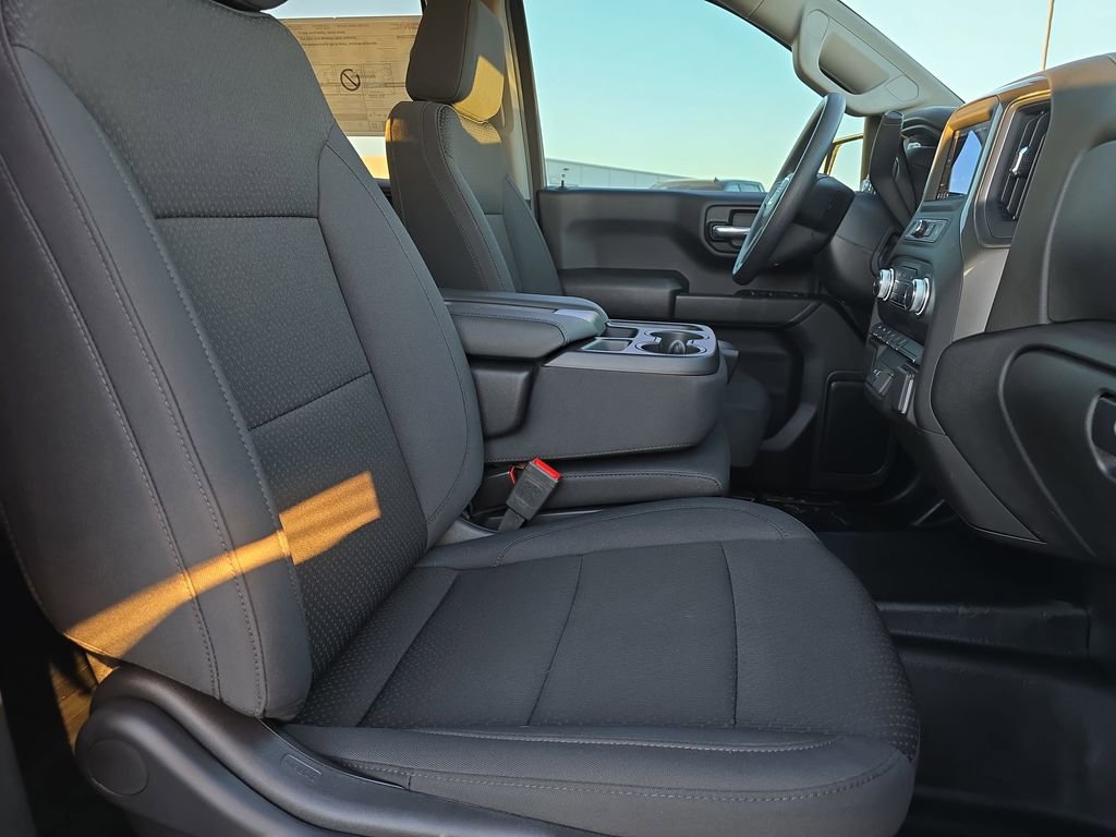 2025 GMC Sierra 1500 Pro - Photo 10