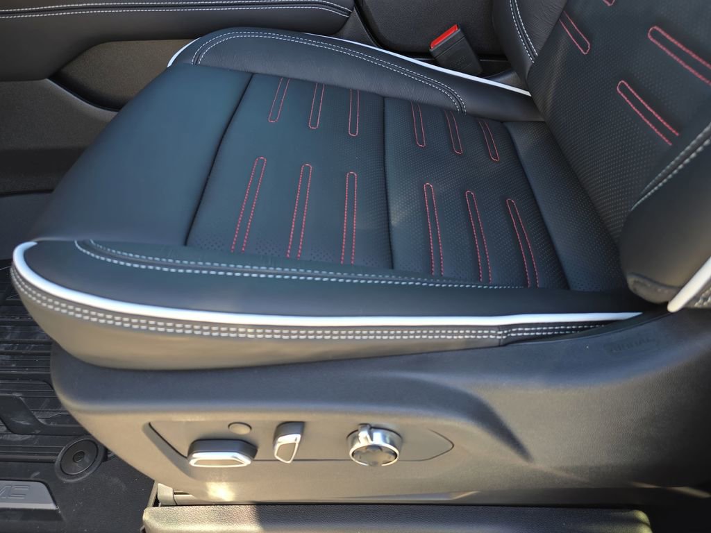 2026 GMC Yukon XL AT4 Ultimate - Photo 29