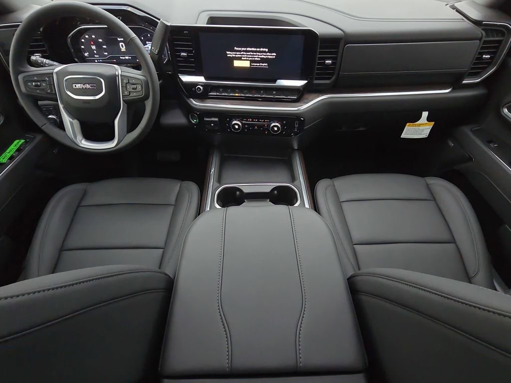 2025 GMC Sierra 2500HD SLT - Photo 9
