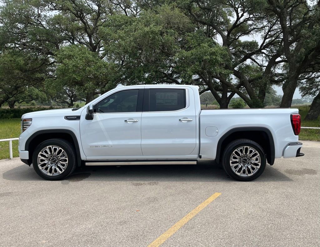 2026 GMC Sierra 1500 Denali Ultimate - Photo 8