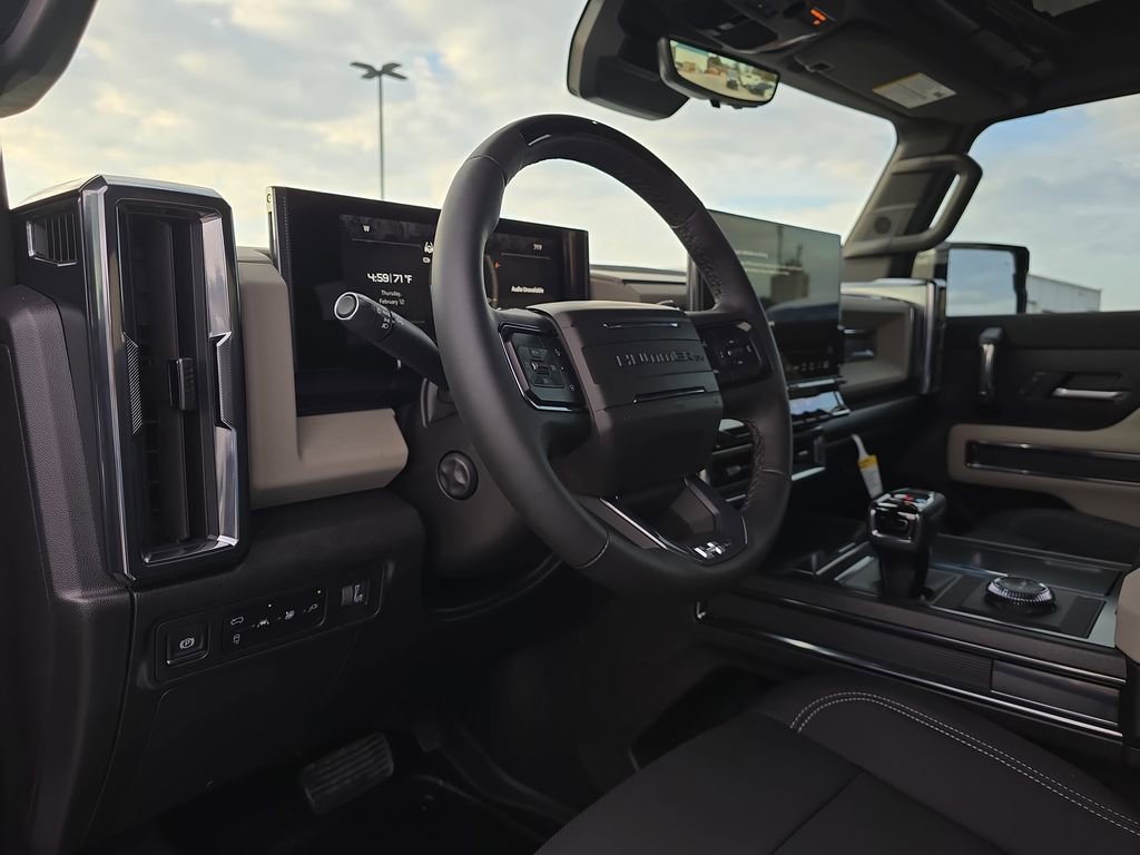 2026 GMC HUMMER EV 2X - Photo 15